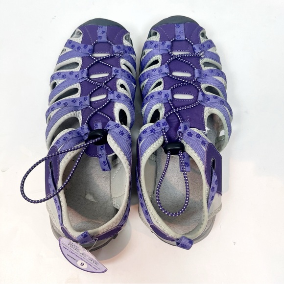 NWT Womens Purple Water Shoes Sandals Pawprint - Picture 5 of 7